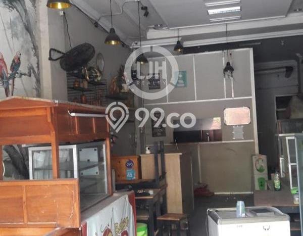 Area Strategis! Disewakan Ruko Lokasi Semarang Selatan, Semarang Cocok untuk Bisnis Area Strategis! Disewakan Ruko Lokasi Semarang Selatan, Semarang Cocok untuk Bisnis