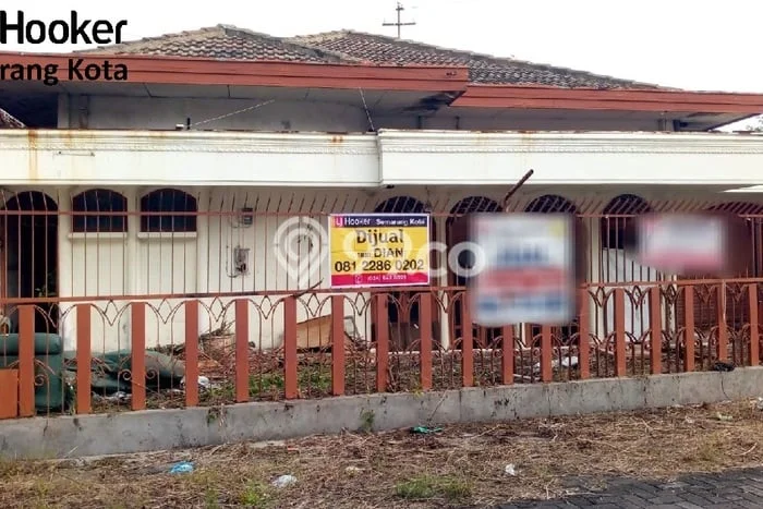 Jual Rumah Bagus Siap Huni LB 200m2 di Semarang Timur, Semarang Jual Rumah Bagus Siap Huni LB 200m2 di Semarang Timur, Semarang