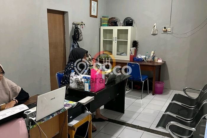 Unit Gudang Dijual di Ambarawa Ambarawa Luas Tanah 1621m2, Luas Bangunan 1200m2 Unit Gudang Dijual di Ambarawa Ambarawa Luas Tanah 1621m2, Luas Bangunan 1200m2