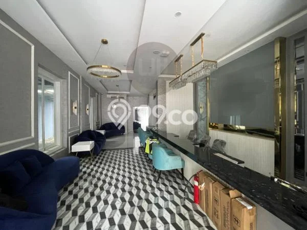 Lokasi terbaik! Rumah siap pakai disewakan di Pekalongan Barat LB 550m2 Lokasi terbaik! Rumah siap pakai disewakan di Pekalongan Barat LB 550m2