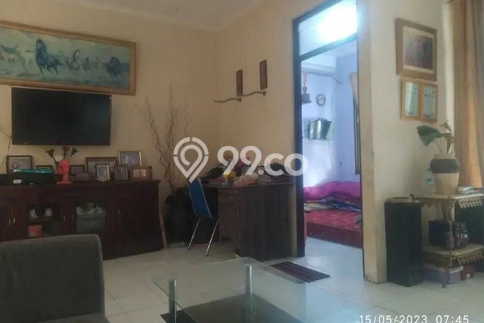 For Sale Rumah 4 Kamar Lokasi Strategis Bagus dan Strategis di Sidoarjo For Sale Rumah 4 Kamar Lokasi Strategis Bagus dan Strategis di Sidoarjo