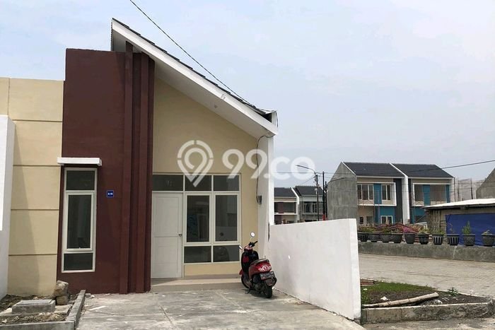 Rumah Modern Minimalis 2 Kamar Siap Huni di Sedati Rumah Modern Minimalis 2 Kamar Siap Huni di Sedati