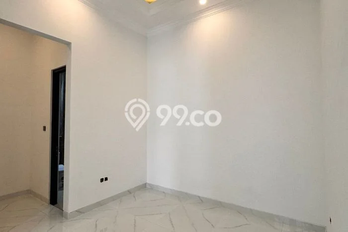 Hunian Mewah LB 230m2 Siap Huni Desain Elegan di Babatan, Surabaya Hunian Mewah LB 230m2 Siap Huni Desain Elegan di Babatan, Surabaya