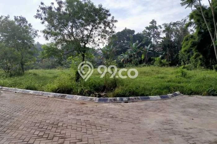 Tanah Dijual Lokasi Sawangan, Depok Luas 642m2 Legalitas Aman Tanah Dijual Lokasi Sawangan, Depok Luas 642m2 Legalitas Aman