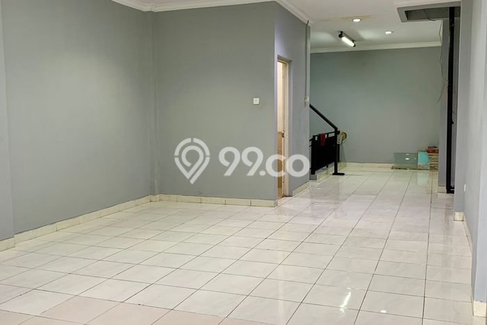 Ruko Dijual di Cengkareng LT 68m2, LB 204m2 Solusi Investasi Cerdas Ruko Dijual di Cengkareng LT 68m2, LB 204m2 Solusi Investasi Cerdas