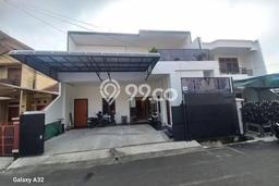 FOR SALE Kost 13 Kamar, 12 Kamar Mandi di Kebayoran Lama, Jakarta Selatan, Luas 280m2 FOR SALE Kost 13 Kamar, 12 Kamar Mandi di Kebayoran Lama, Jakarta Selatan, Luas 280m2