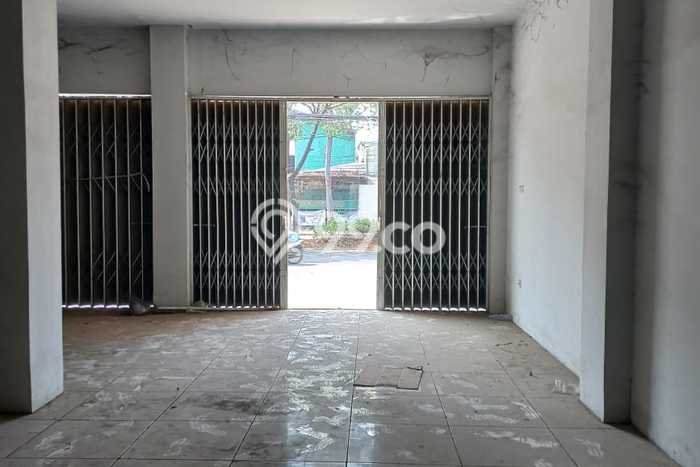 Ruko untuk Disewa di Pusat Tangerang Luas Bangunan 120m2 Ruko untuk Disewa di Pusat Tangerang Luas Bangunan 120m2