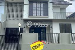 For Sale! Premium House LT 180m2 Desain Elegan di Sektor 5 - Bintaro For Sale! Premium House LT 180m2 Desain Elegan di Sektor 5 - Bintaro