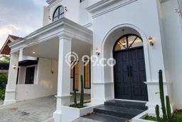 Rumah Luxury Modern Siap Huni di Sektor 9-Bintaro Tangerang Selatan Rumah Luxury Modern Siap Huni di Sektor 9-Bintaro Tangerang Selatan