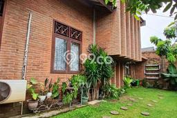 Dijual Rumah Luas Megah Dengan View Eksklusif di Bintaro, Tangerang Selatan Dijual Rumah Luas Megah Dengan View Eksklusif di Bintaro, Tangerang Selatan