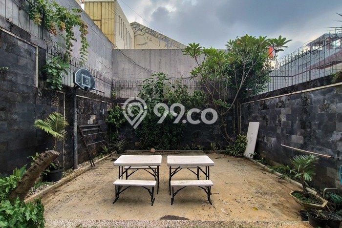 For Sale! Luxury House LT 750m2 Desain Elegan di Ragunan For Sale! Luxury House LT 750m2 Desain Elegan di Ragunan