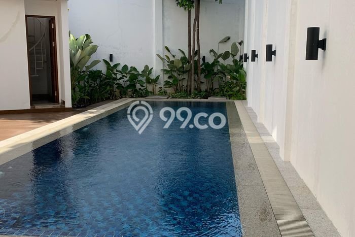 Hunian Mewah LB 900m2 Siap Huni Desain Elegan di Senayan, Jakarta Pusat Hunian Mewah LB 900m2 Siap Huni Desain Elegan di Senayan, Jakarta Pusat
