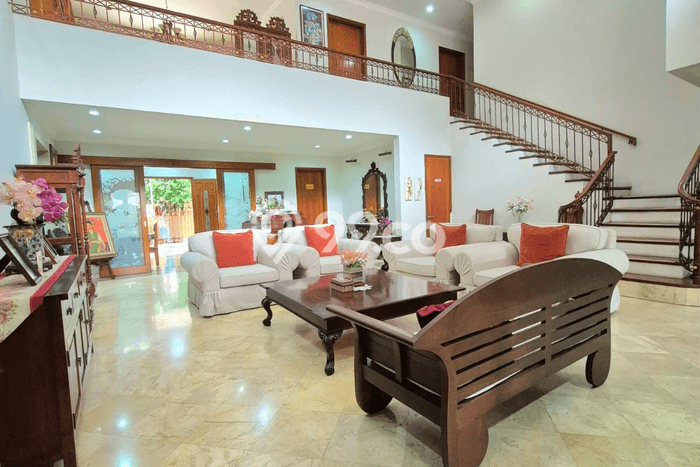 Rumah Elit LB 740m2 Siap Pakai Desain Elegan di Sektor 9-Bintaro, Tangerang Selatan Rumah Elit LB 740m2 Siap Pakai Desain Elegan di Sektor 9-Bintaro, Tangerang Selatan