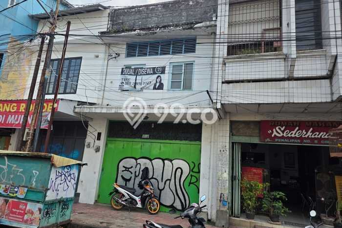 Area Ramai! Ruko Dijual di Pekalipan untuk Bisnis Luas Bangunan 180m2 Area Ramai! Ruko Dijual di Pekalipan untuk Bisnis Luas Bangunan 180m2