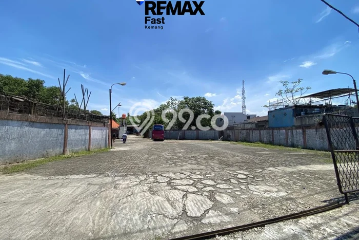 Kavling Tanah untuk Disewa di Sukmajaya Lahan Luas 4341m2 Kavling Tanah untuk Disewa di Sukmajaya Lahan Luas 4341m2