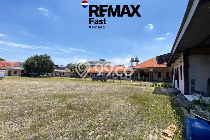 Dijual Tanah di Depok, Luas 3332m2 SHM Dijual Tanah di Depok, Luas 3332m2 SHM