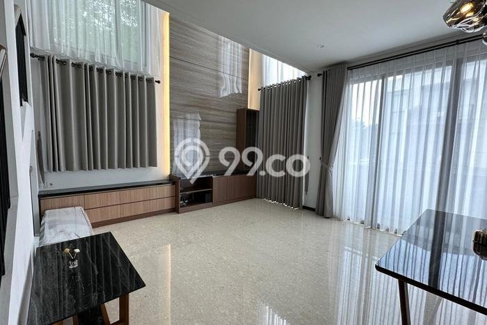 Lokasi strategis! Rumah siap huni dikontrakkan di BSD LB 220m2 Lokasi strategis! Rumah siap huni dikontrakkan di BSD LB 220m2