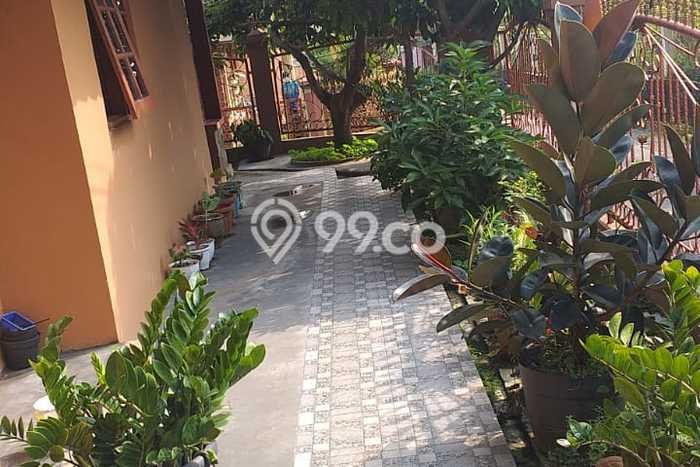 Dijual Rumah 5 Kamar Lokasi Ideal Bagus dan Strategis di Bogor Selatan Dijual Rumah 5 Kamar Lokasi Ideal Bagus dan Strategis di Bogor Selatan