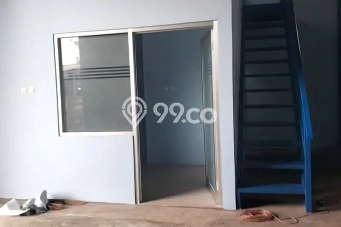 Gudang Disewa di Mustikajaya, Bekasi, LT 500m2 / LB 500m2 Gudang Disewa di Mustikajaya, Bekasi, LT 500m2 / LB 500m2