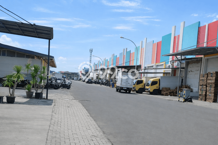 Gudang Bagus Dijual LB 283m2 Lokasi Strategis Jakarta Barat Area Cocok untuk Bisnis Gudang Bagus Dijual LB 283m2 Lokasi Strategis Jakarta Barat Area Cocok untuk Bisnis