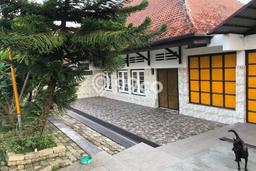 For Sale Rumah Mewah Exclusive di Ilir Barat II, Palembang For Sale Rumah Mewah Exclusive di Ilir Barat II, Palembang
