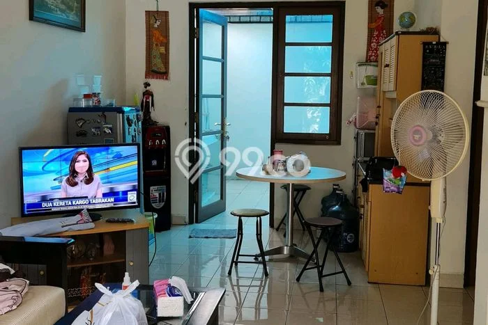 Dijual Rumah Modern 2 KT di Kota Wisata, Jakarta Timur Dijual Rumah Modern 2 KT di Kota Wisata, Jakarta Timur