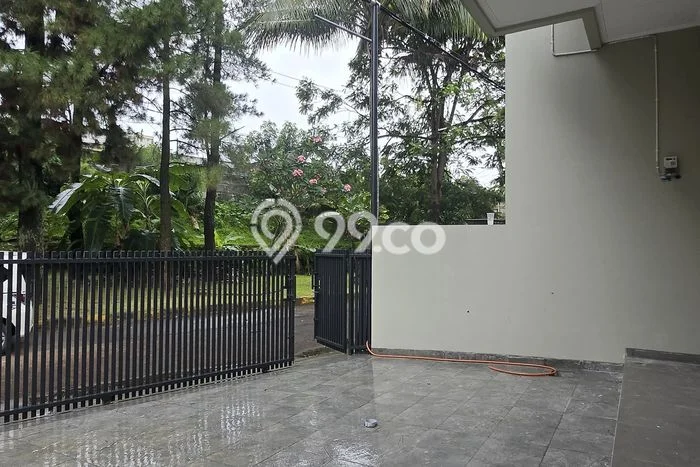 Rumah Bagus Siap Pakai Di Serpong Utara Luas 154m2 Lokasi Strategis Rumah Bagus Siap Pakai Di Serpong Utara Luas 154m2 Lokasi Strategis