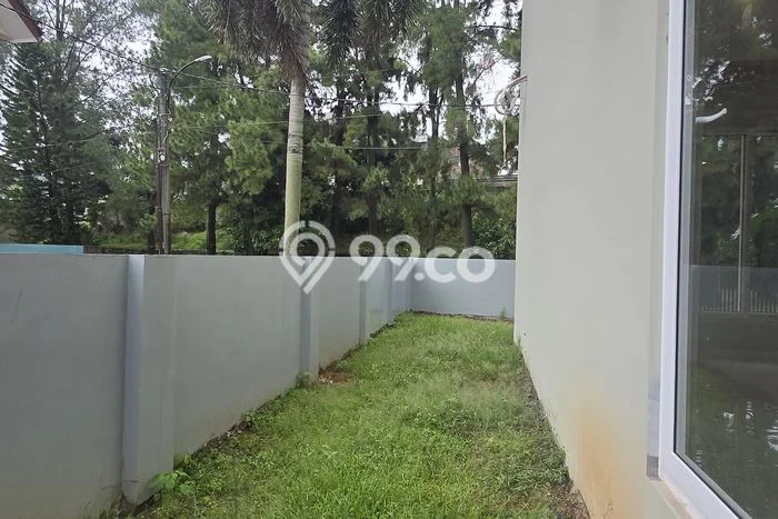 Rumah Bagus Siap Pakai Di Serpong Utara Luas 154m2 Lokasi Strategis Rumah Bagus Siap Pakai Di Serpong Utara Luas 154m2 Lokasi Strategis