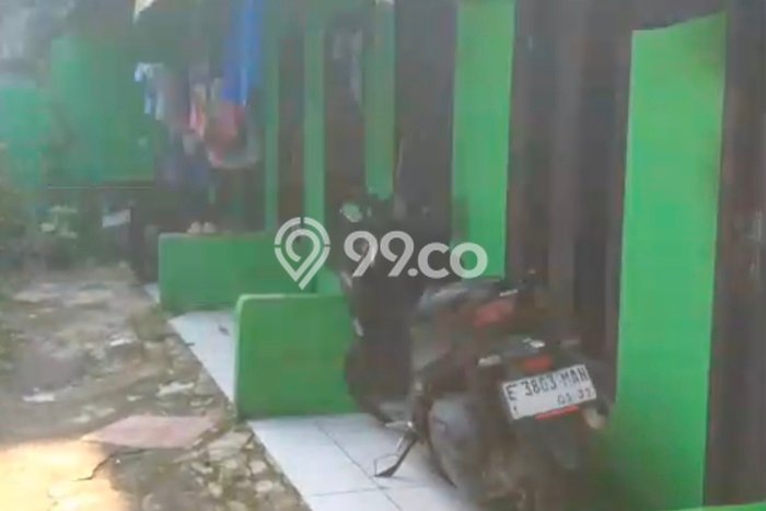 Rumah Kost untuk Dijual di Cilodong dengan 0 KT, 0 KM, Luas 180m2 Rumah Kost untuk Dijual di Cilodong dengan 0 KT, 0 KM, Luas 180m2