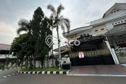 Rumah Luxury Modern Siap Huni di Kayu Putih Jakarta Timur Rumah Luxury Modern Siap Huni di Kayu Putih Jakarta Timur
