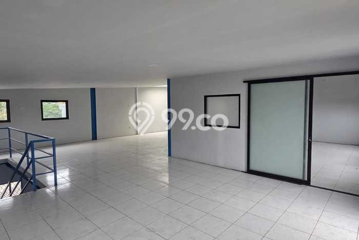 FOR SALE! Gudang di Cengkareng Jakarta Barat, LT 493m2, LB 750m2 FOR SALE! Gudang di Cengkareng Jakarta Barat, LT 493m2, LB 750m2