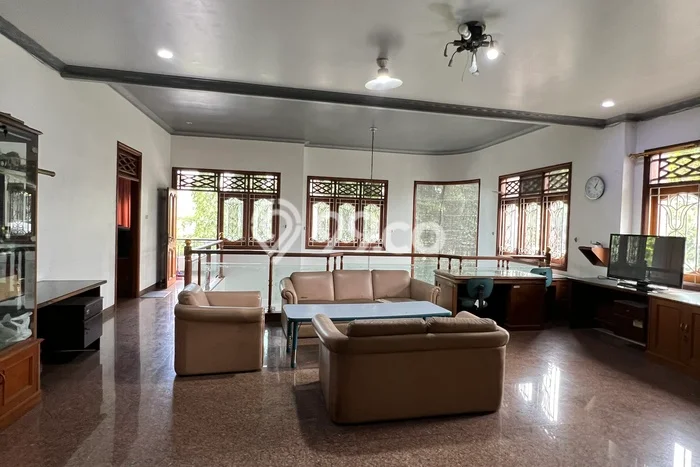Rumah Elit Modern Siap Huni di Kayu Putih Jakarta Timur Rumah Elit Modern Siap Huni di Kayu Putih Jakarta Timur