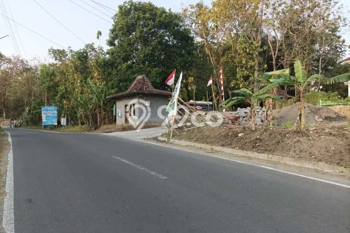 Dijual Tanah Lokasi Sleman, Yogyakarta Seluas 123m2 Dijual Tanah Lokasi Sleman, Yogyakarta Seluas 123m2