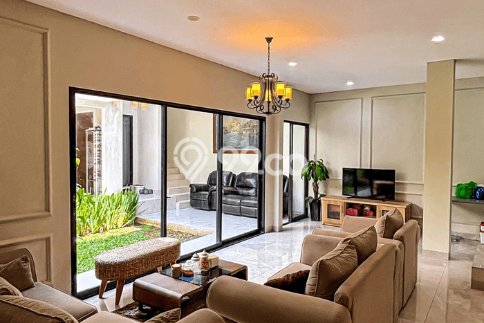 Jual Rumah Mewah Elegan Dengan View Cantik di Kemang, Jakarta Selatan Jual Rumah Mewah Elegan Dengan View Cantik di Kemang, Jakarta Selatan