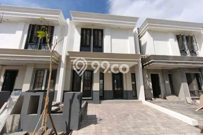 Disewakan Segera Rumah Kondisi Bagus di Area Wiyung, Surabaya Disewakan Segera Rumah Kondisi Bagus di Area Wiyung, Surabaya