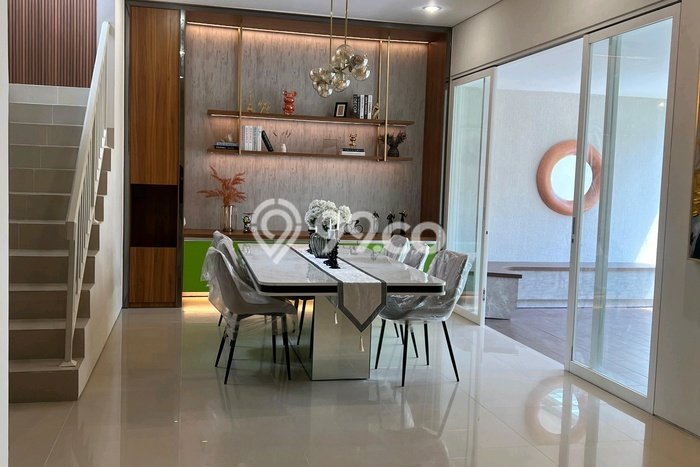 Dijual Rumah Premium dengan Fasilitas Sekitar Komplit di Wiyung, Surabaya Dijual Rumah Premium dengan Fasilitas Sekitar Komplit di Wiyung, Surabaya