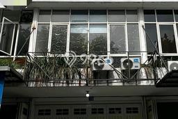Ruko bagus disewakan di Rungkut Surabaya dengan LB 190m2 harga sewa terbaik Ruko bagus disewakan di Rungkut Surabaya dengan LB 190m2 harga sewa terbaik