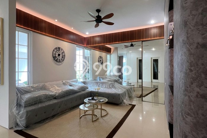 Dijual Rumah Premium dengan Fasilitas Sekitar Komplit di Wiyung, Surabaya Dijual Rumah Premium dengan Fasilitas Sekitar Komplit di Wiyung, Surabaya