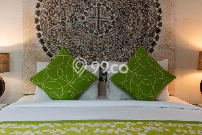 Hunian Modern dengan LT 600m2 & LB 300m2 Dikontrakkan di Seminyak Hunian Modern dengan LT 600m2 & LB 300m2 Dikontrakkan di Seminyak