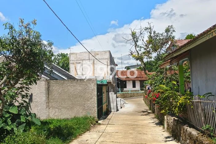 Jarang Ada! Tanah di Cibiru Punya Luas 80m2 AJB Jarang Ada! Tanah di Cibiru Punya Luas 80m2 AJB