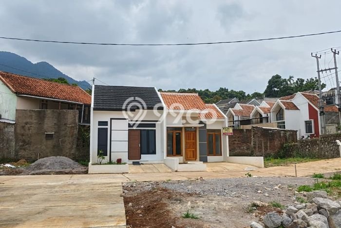 Tanah untuk Dijual di Cilengkrang Bandung Luas 80m2 Tanah untuk Dijual di Cilengkrang Bandung Luas 80m2