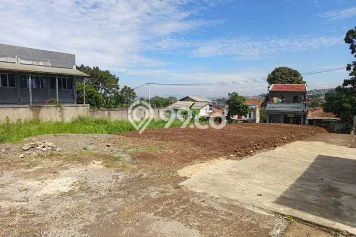 Tanah Dijual Lokasi Strategis di Bandung dengan Luas 76m2 Tanah Dijual Lokasi Strategis di Bandung dengan Luas 76m2