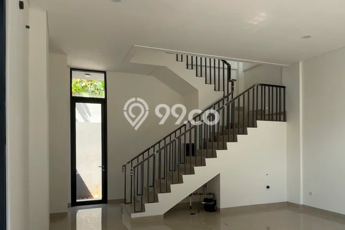 Ruko untuk disewa di BSD punya LT 48m2 & LB 147m2 harga sewa kompetitif Ruko untuk disewa di BSD punya LT 48m2 & LB 147m2 harga sewa kompetitif