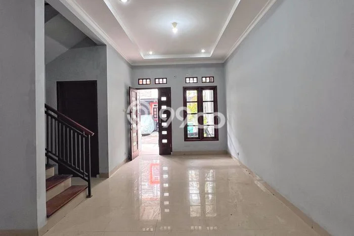 Dijual Hunian Rumah Terawat 3 KT di Condet, Jakarta Timur Dijual Hunian Rumah Terawat 3 KT di Condet, Jakarta Timur