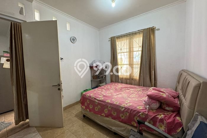 Dijual Rumah Premium dengan Fasilitas Sekitar Lengkap di Cipondoh, Tangerang Dijual Rumah Premium dengan Fasilitas Sekitar Lengkap di Cipondoh, Tangerang