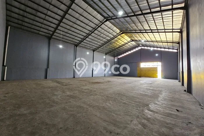 Area Strategis! Disewakan Gudang Lokasi Cipondoh, Tangerang Cocok untuk Bisnis Area Strategis! Disewakan Gudang Lokasi Cipondoh, Tangerang Cocok untuk Bisnis