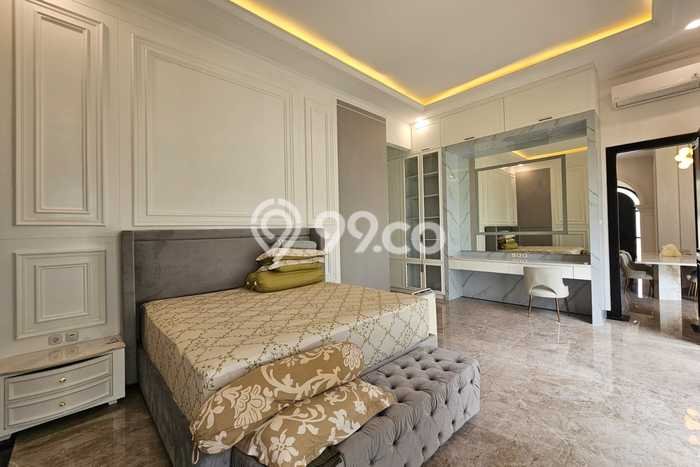 Ready to Use! Luxury House LT 300m2 Desain Elegan di Sektor 1A-Gading Serpong Ready to Use! Luxury House LT 300m2 Desain Elegan di Sektor 1A-Gading Serpong