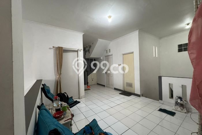Dijual Rumah Premium dengan Fasilitas Sekitar Lengkap di Cipondoh, Tangerang Dijual Rumah Premium dengan Fasilitas Sekitar Lengkap di Cipondoh, Tangerang