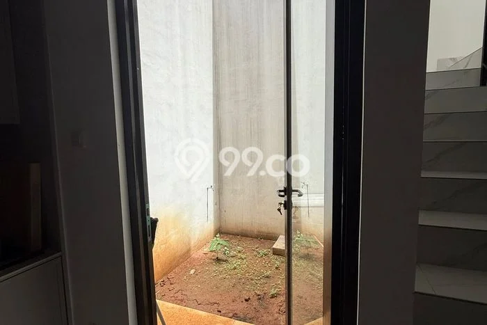 Rumah Modern Minimalis 3 KT Bisa Langsung Pindah di Serpong Utara Rumah Modern Minimalis 3 KT Bisa Langsung Pindah di Serpong Utara