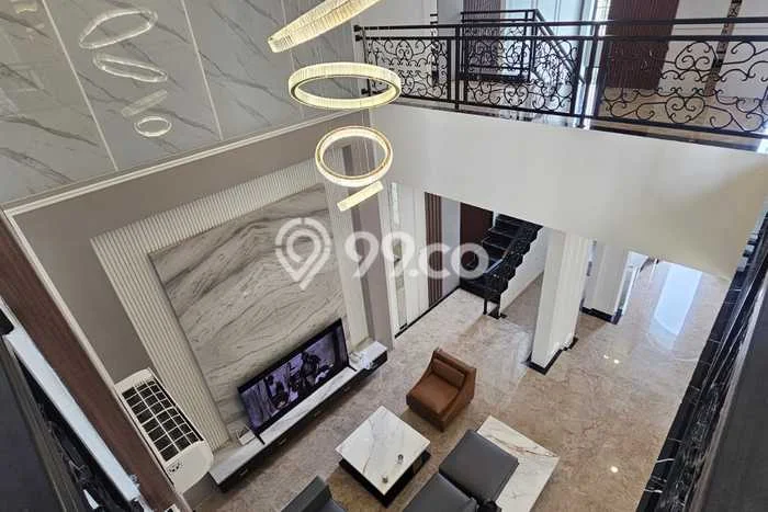 Ready to Use! Luxury House LT 300m2 Desain Elegan di Sektor 1A-Gading Serpong Ready to Use! Luxury House LT 300m2 Desain Elegan di Sektor 1A-Gading Serpong